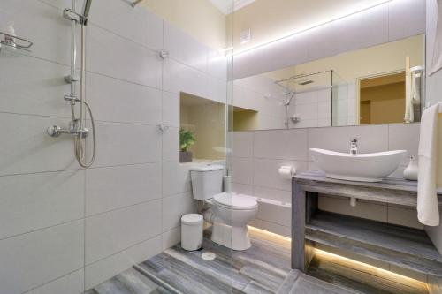 Koupelna v ubytování Monastiraki #309 by SuperHost Hub