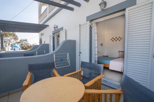 Gallery image of Tassos Apartments I in Alinda