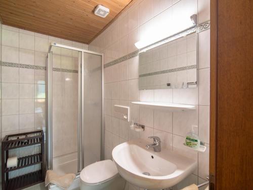 Koupelna v ubytování Ferienhaus Oblasser I