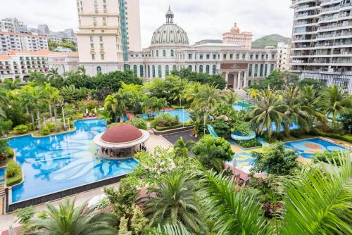an aerial view of the mandarin oriental singapore resort at Sanya Yikehai View Apartments in Sanya