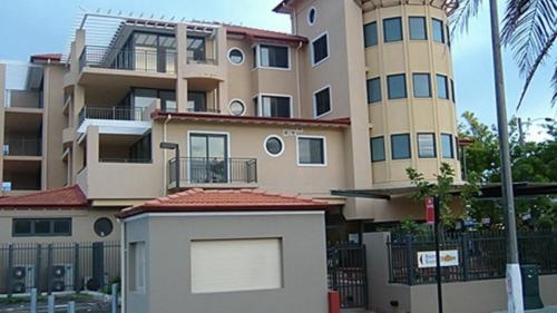 Το κτήριο όπου στεγάζεται  η παραθεριστική κατοικία