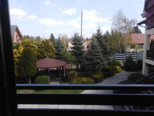 Κήπος έξω από το Apartamenty Warka