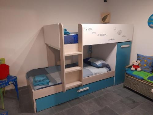 Krevet ili kreveti na sprat u jedinici u okviru objekta Corner of Paradise near Cinque Terre