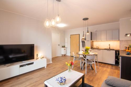 Kuchyňa alebo kuchynka v ubytovaní Maya's Flats & Resorts 51 - Aura 40