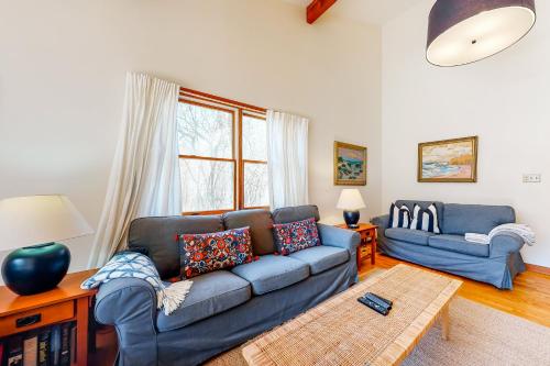 North Road Home – Photos 3