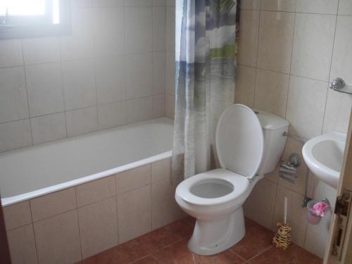 Ένα μπάνιο στο anastasia holiday apartments