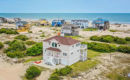 an aerial view of a house on the beach at Ocean Aire in Knotts Island