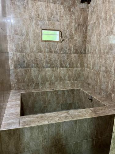 Koupelna v ubytování Termas de Río Hondo Casona Laconte
