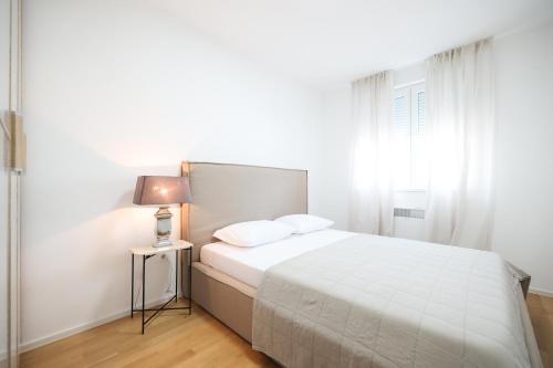 The City Block Apartment