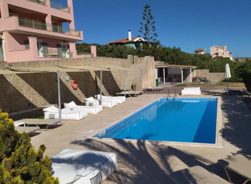Bazén v ubytovaní Lagoon View Apartments - Adults only alebo v jeho blízkosti