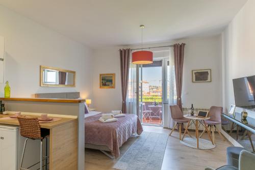 Polai Panorama Apartments with FREE Parking