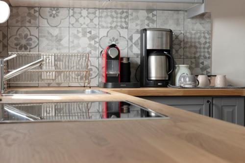 Spacious Central Flat in the heart of Athens!