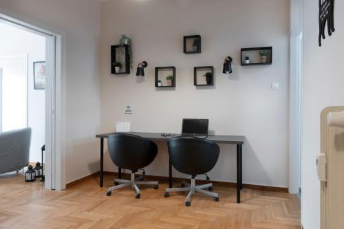 Spacious Central Flat in the heart of Athens!