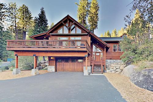 Donner Lake Basecamp