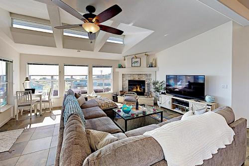 Bodega Bay Oasis – Photos 2