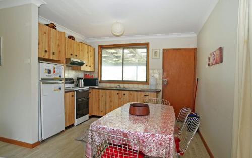 A kitchen or kitchenette at Perfect family holiday