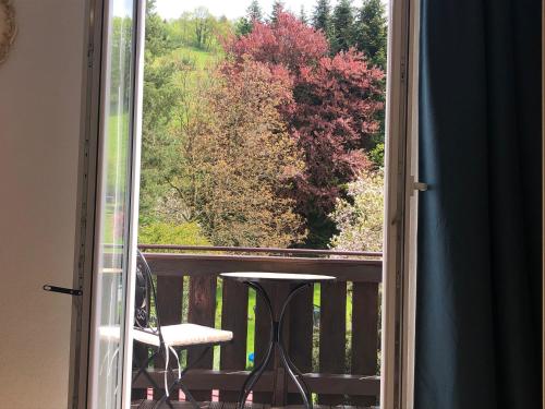 Balkoni atau teres di Pension und Ferienwohnung Frech