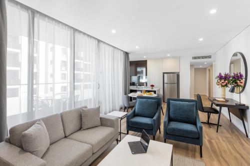 Meriton Suites Coward Street, Mascot Image