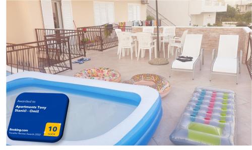 Seaview Family Apartment with Grand Terrace
