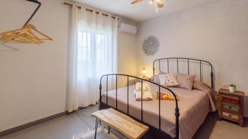 Postel nebo postele na pokoji v ubytování Los Tablazos 29 Nerja by Ruralidays