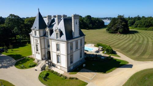 A bird's-eye view of Les Garennes - Hôtel Spa Bénodet