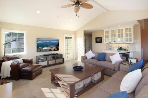 Pleasure Point Retreat – Photos 3