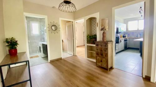 Photo de la galerie de l'établissement Appartement 6 personnes, à Thonon-les-Bains