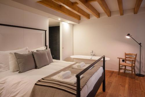Loungy Porto