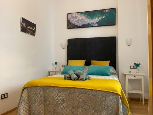 Quiet Apartment in the Heart of Malaga POOL & FREE PARKING