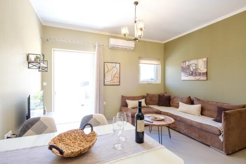 Oreon Suites - 'Areti'