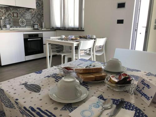 Kuchyň nebo kuchyňský kout v ubytování Farau B&B