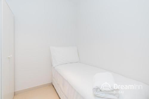  Dream Inn Apartments - Address Beach Residence Fujairah -  Room  picture :   Private bathroom   