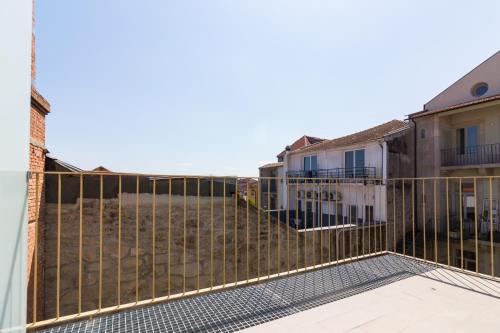 OHH- Padre António Vieira flat D - 2bedroom near the train station