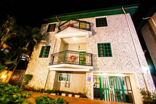 GENESIS PLACE – Photos 3