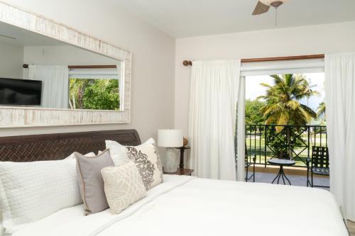 Gallery image of Villa Montaña Beach Resort in Isabela