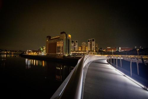 Gambar di galeri bagi Ritzland di Newcastle upon Tyne