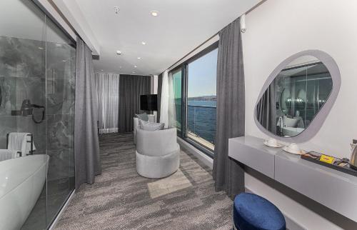 Koupelna v ubytování Pera Bosphorus Hotel