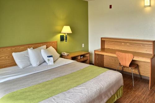 Ένα ή περισσότερα κρεβάτια σε δωμάτιο στο Motel 6-Billings, MT - North