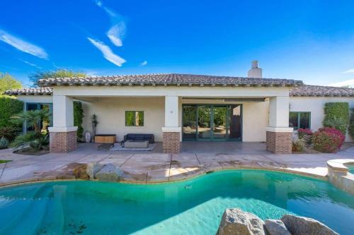 Desert Gated Estate – Photos 4