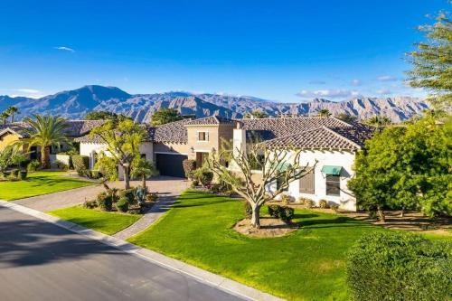 Desert Gated Estate – Photos 2