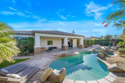 Desert Gated Estate – Photos 5