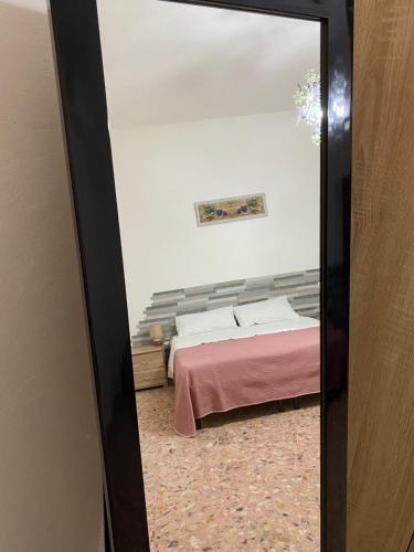 Li Salini – Photos 3