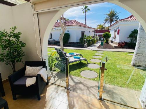 Parque Golf 16 by SunHousesCanarias