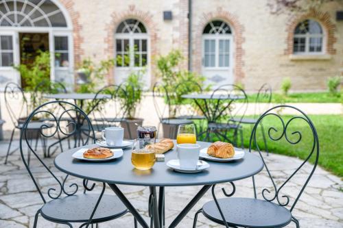 Foto de la galería de Qualisterra - Chambres d'Hôtes, Vignoble Bio-inspirant et Bien-être Corps et Esprit en Bar-sur-Aube