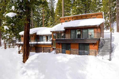 Modern Mountain Getaway – Photos 2
