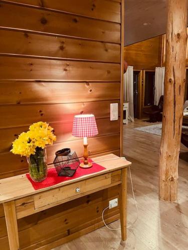 Φωτογραφία από το άλμπουμ του Cabin in beautiful surroundings at Harpefossen σε Nordfjordeid
