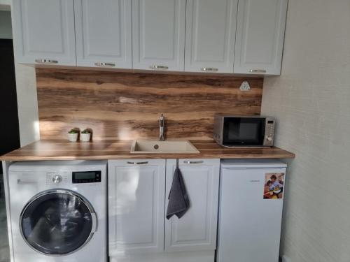 Afbeelding uit fotogalerij van СТУДИО АВА in Sliven