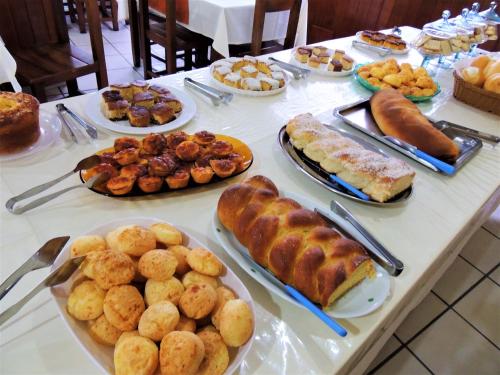 Makanan di atau berdekatan hotel