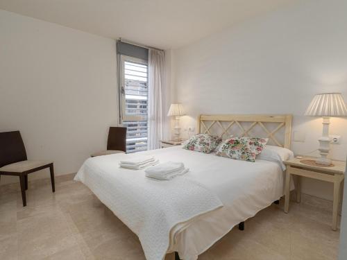 Postel nebo postele na pokoji v ubytování Punta Paloma 2364 Sea View Penthouse in Manilva, Costa del Sol