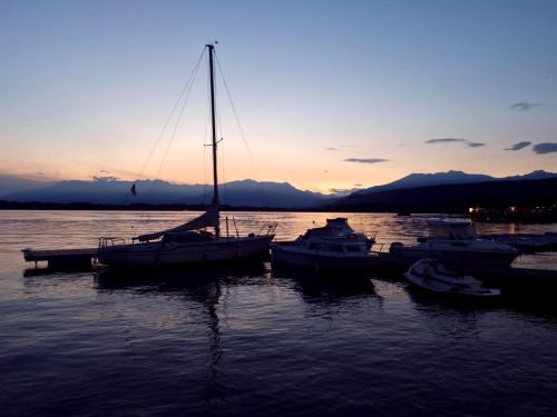 Foto da galeria de Monastero del Lago em Viverone